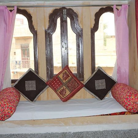 Ratan Hostel Jaisalmer Exteriör bild