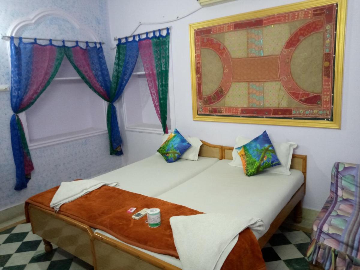 Ratan Hostel Jaisalmer Exteriör bild