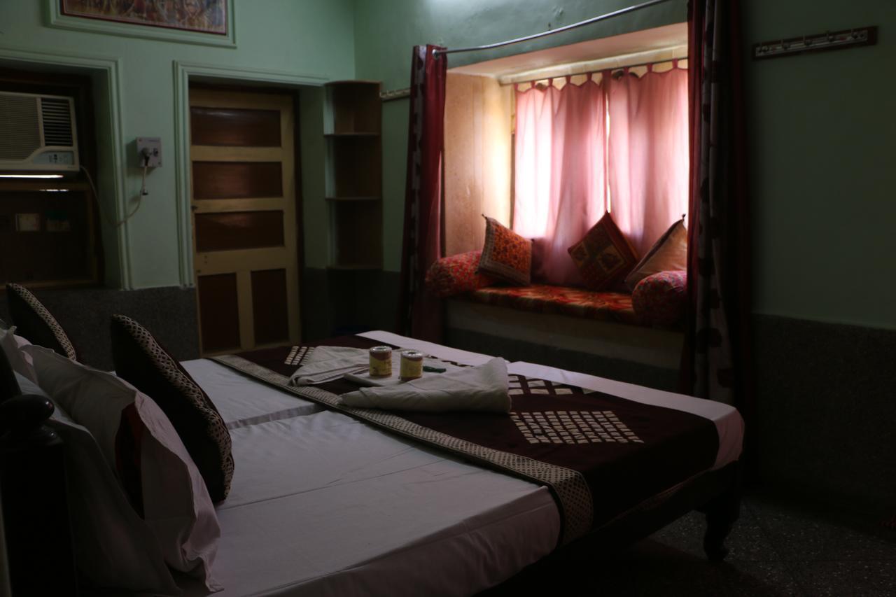 Ratan Hostel Jaisalmer Exteriör bild