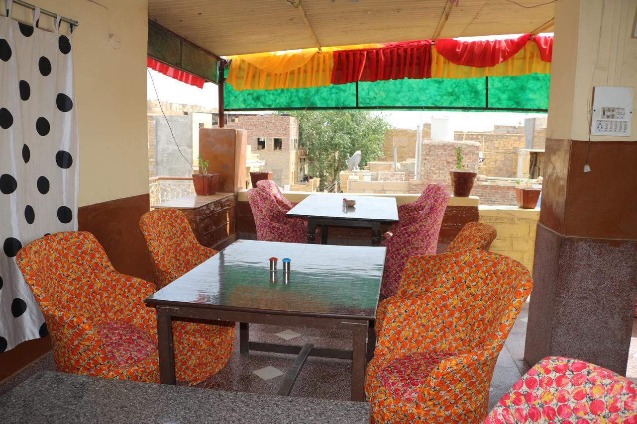 Ratan Hostel Jaisalmer Exteriör bild