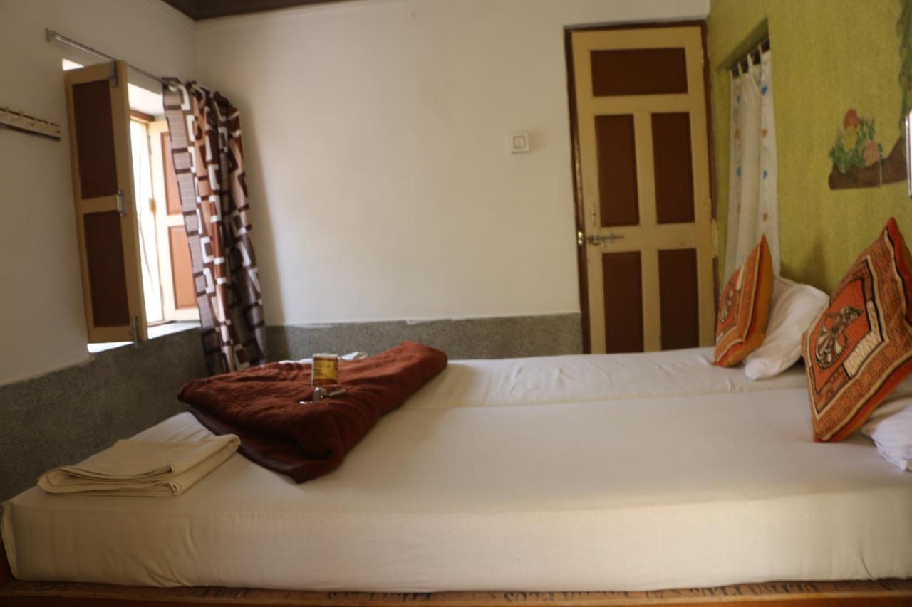 Ratan Hostel Jaisalmer Exteriör bild