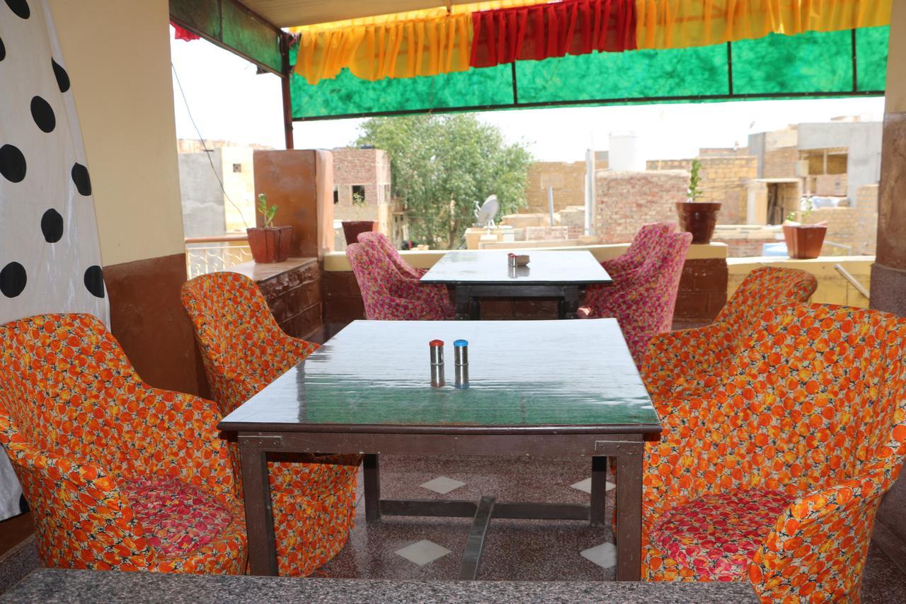 Ratan Hostel Jaisalmer Exteriör bild